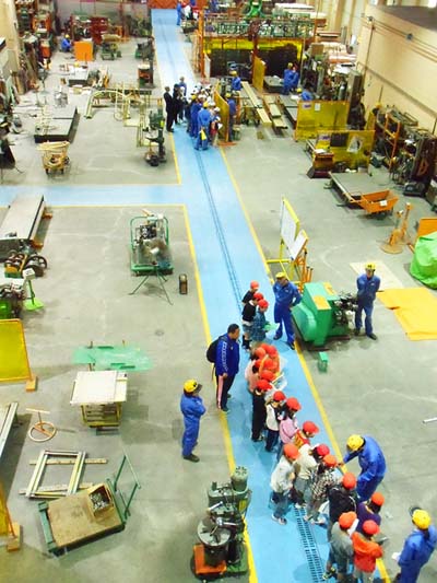 遊具工場見学コース