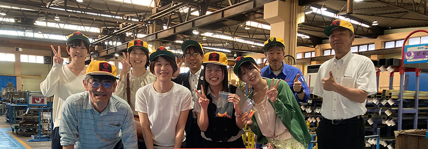社会科未来研究会が来訪されました。