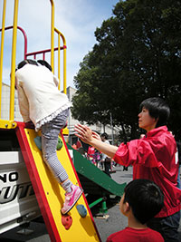 クライム遊具