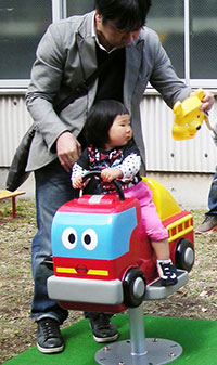 特注リンク遊具消防車
